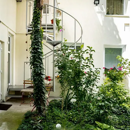 Anna's Apartment